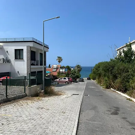 Appartement Merkezde Havuzlu Girne